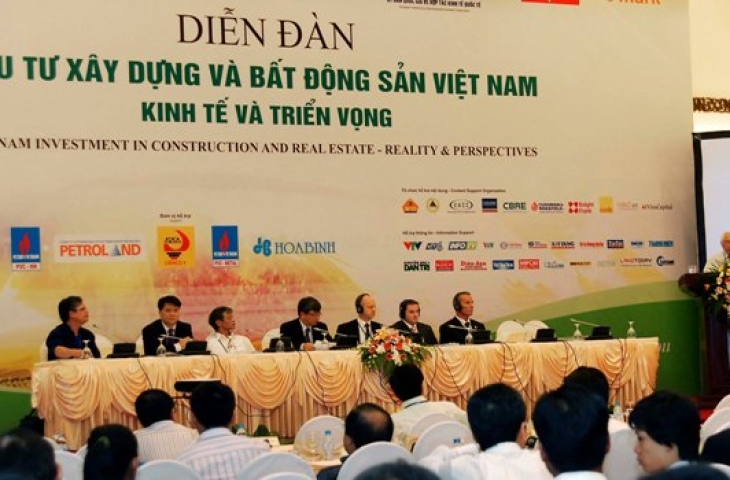Diễn đàn đầu tư xây dựng và bất động sản Việt Nam – Kinh tế và triển vọng  