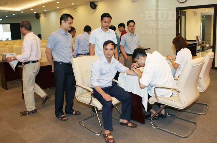 Hợp tác chiến lược giữa Tập đoàn phát triển nhà và đô thị (HUD)  và Ngân hàng Thương mại cổ phần Việt Á (VAB)