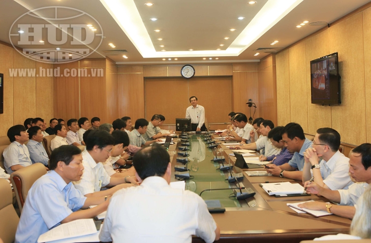 Hội nghị giao ban trực tuyến triển khai kế hoạch SXKD tháng 05/2013 – Bàn giao nhiệm vụ Tổng giám đốc Tổng công ty