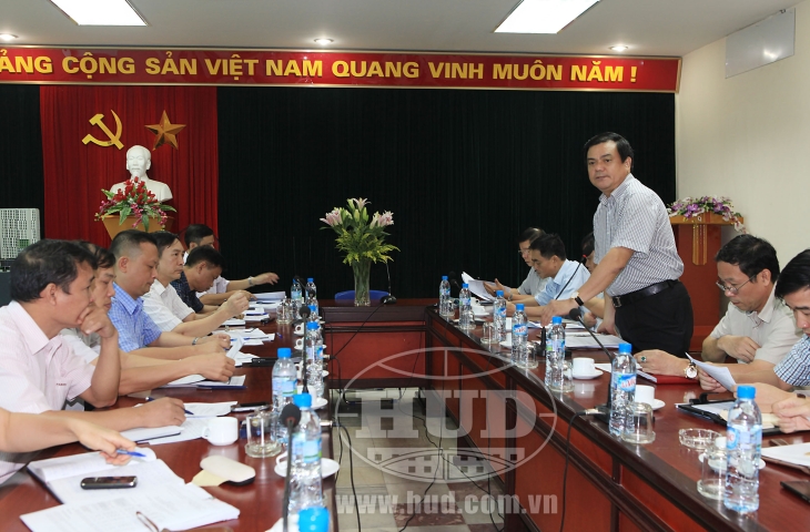 Lãnh đạo Tổng công ty làm việc với Công ty HUD1 về tình hình thực hiện kế hoạch SXKD 6 tháng đầu năm và kế hoạch SXKD 6 tháng cuối năm 2013 
