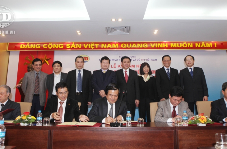 Báo cáo Đề cương Phương án tái cơ cấu Tập đoàn HUD và triển khai Chương trình tiết kiệm, tiết giảm chi phí theo Nghị quyết 01/NQ-CP của Chính phủ