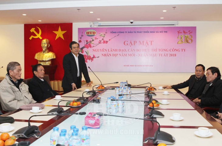 Hội nghị kiểm điểm tình hình triển khai công tác cổ phần hóa các Tổng công ty thành viên Tập đoàn