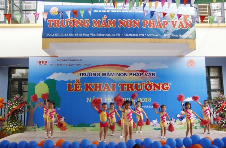 Tập đoàn HUD tổ chức Lễ khai trường năm học 2011-2012  tại Trường mầm non Pháp Vân