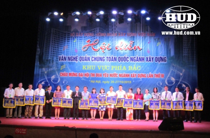 Đội văn nghệ Tổng công ty HUD tham gia Hội diễn Văn nghệ quần chúng toàn quốc ngành Xây dựng năm 2015 