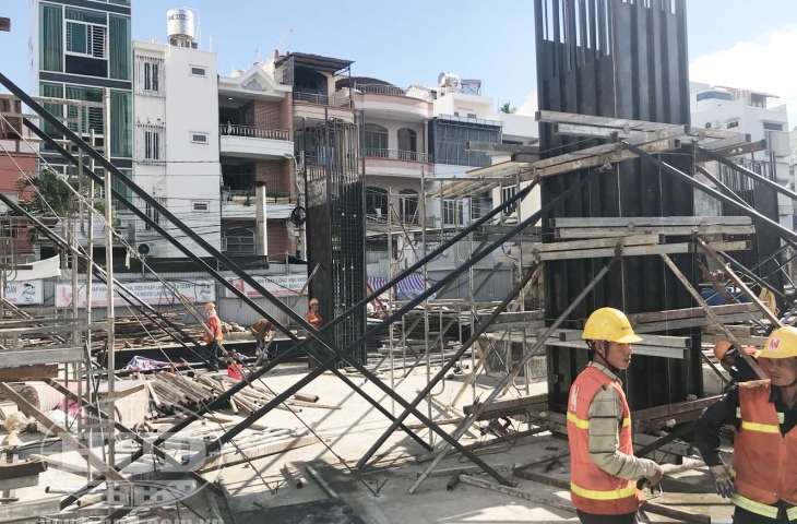 Hình ảnh thi công trên công trình dự án HUD – Building Nha Trang