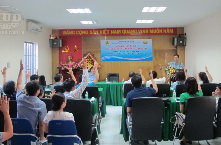 Hội nghị lần thứ XI, Ban Chấp hành Công đoàn Tổng công ty (khóa III), Sơ kết hoạt động công đoàn 6 tháng, triển khai công tác trọng tâm 6 tháng cuối năm 2016 đã thành công tốt đẹp.