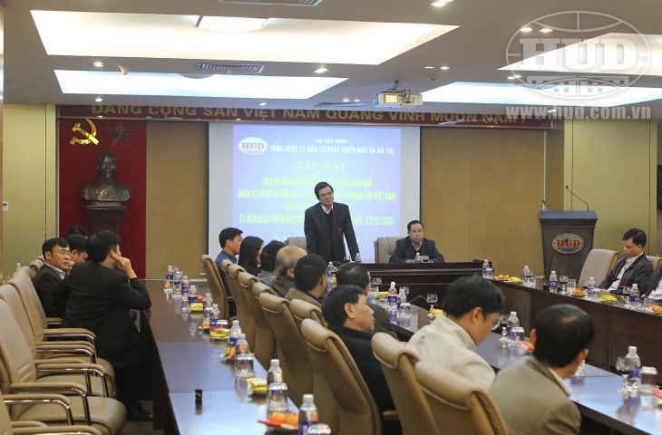 Tổng công ty tổ chức gặp mặt CBCNV đã phục vụ trong quân ngũ nhân kỷ niệm 70 năm ngày thành lập Quân đội Nhân dân Việt Nam (22/12/1944 – 22/12/2014) và 25 năm Ngày hội Quốc phòng toàn dân