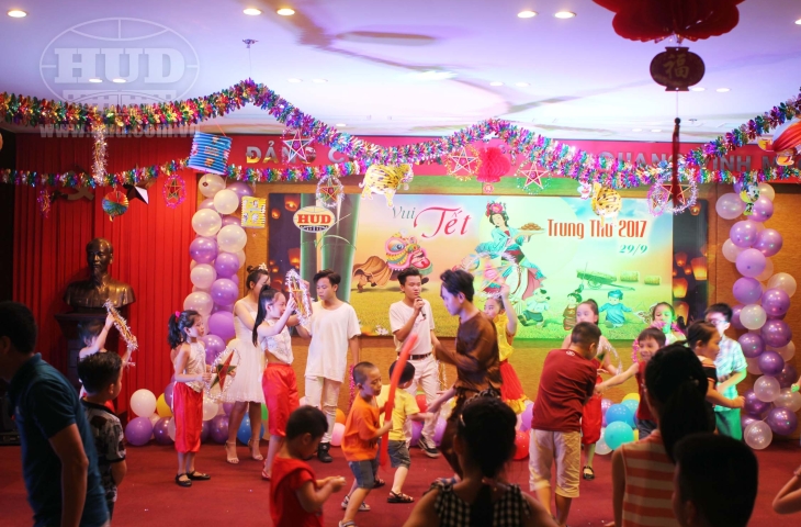Tổng công ty HUD tổ chức Tết Trung thu 2017