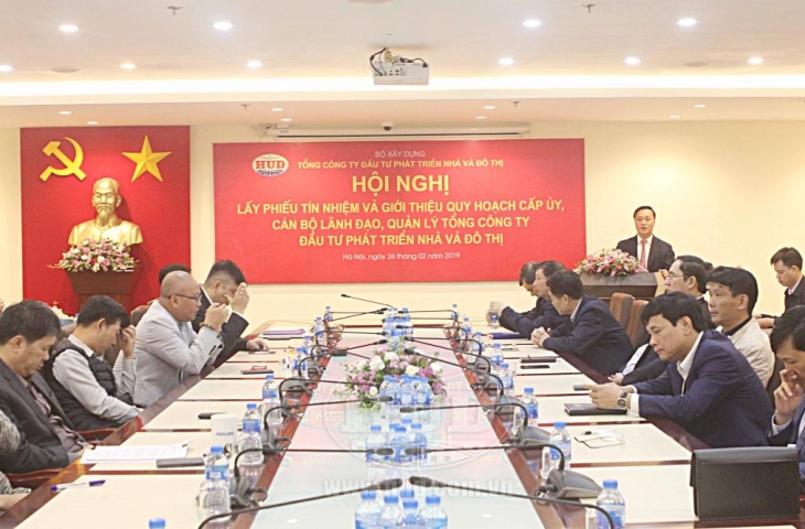 Tổng công ty HUD tổ chức Hội nghị công bố Quyết định bổ nhiệm Kế toán trưởng Tổng công ty; lấy phiếu tín nhiệm cán bộ lãnh đạo quản lý; lấy phiếu giới thiệu quy hoạch cán bộ lãnh đạo lãnh đạo cấp ủy và lãnh đạo quản lý Tổng công ty     