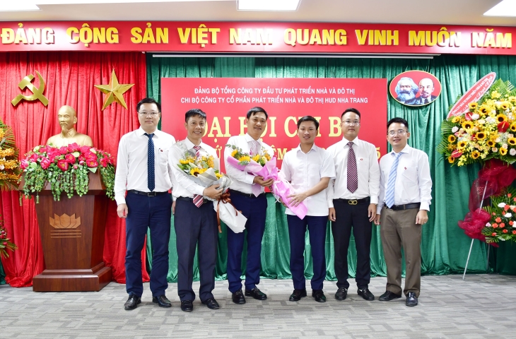 Tiếp tục tổ chức đại hội nhiệm kỳ các chi bộ của HUD