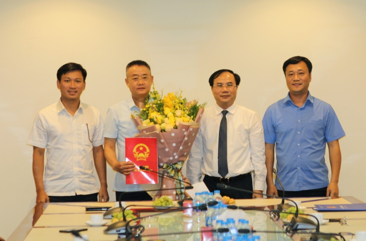 Bộ Xây dựng tổ chức công bố Quyết định bổ nhiệm Thành viên HĐTV Tổng công ty HUD