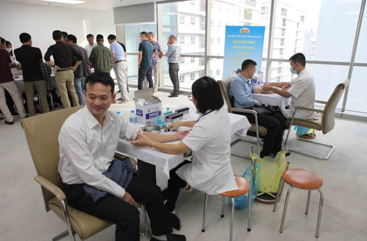 Tổng công ty HUD tổ chức khám sức khỏe định kỳ cho CBNV, NLĐ Tổng công ty khu vực miền Bắc năm 2024