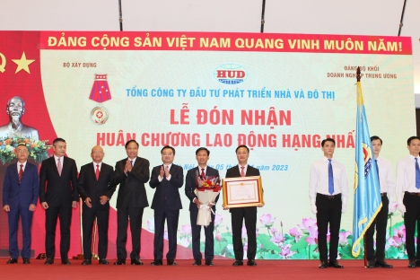 Bài dự thi giải Búa Liềm vàng Khối Doanh nghiệp Trung ương năm 2023 Văn hóa HUD và sứ mệnh "Hiện thực hóa ước mơ về mái ấm cho mỗi gia đình Việt"